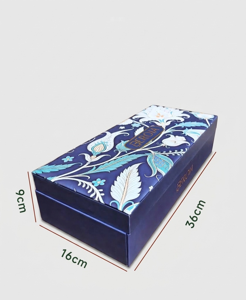 <div data-oe-version="1.2">Size and internal piece can be customized to fit your product</div>