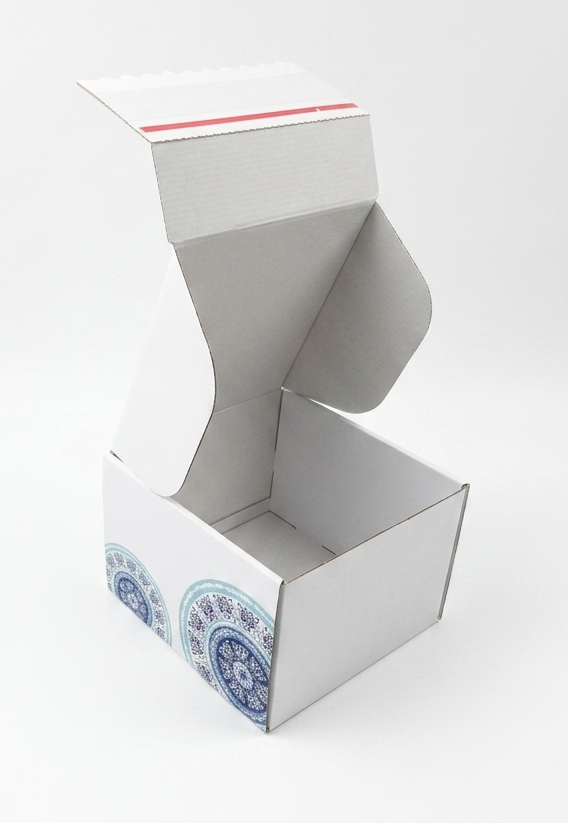 <div data-oe-version="1.2">16.5*14*12 cm</div>