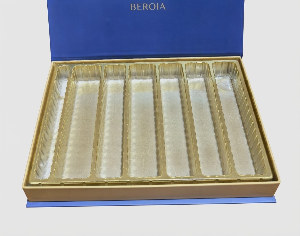 <div data-oe-version="1.2">Size and internal piece can be customized to fit your product</div><div><br></div>